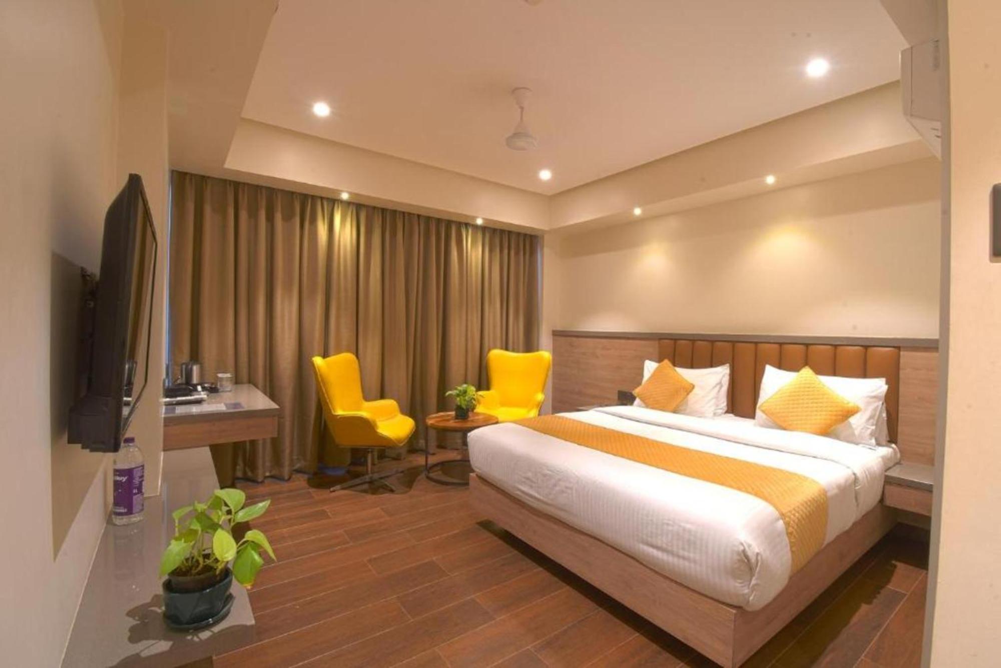 The Natraj Yes Please -New Delhi Hotel Exterior foto